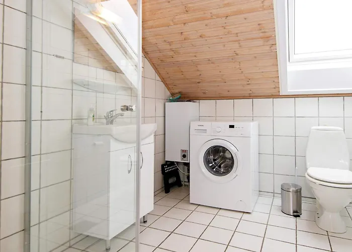 Appartamento 6 Person In Romo *