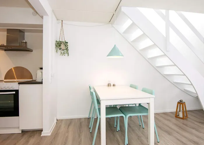 Appartamento 6 Person In Romo *