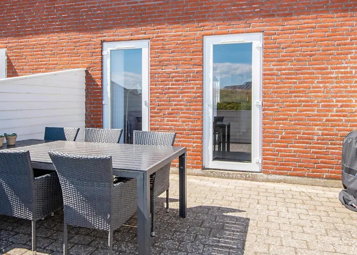 Appartamento 6 Person In Romo *